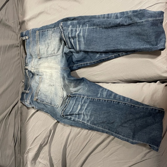 Amiri Jeans. - Picture 2 of 2